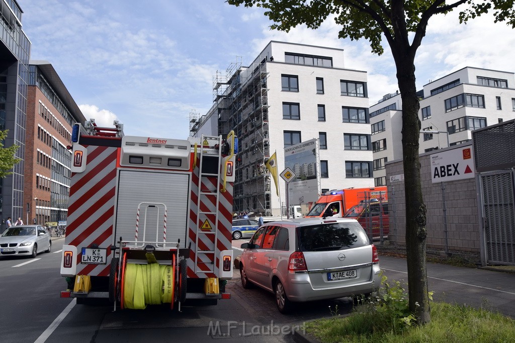 Fassadenfeuer Baustelle Koeln Kalk Dillenburgerstr P01.JPG - Miklos Laubert